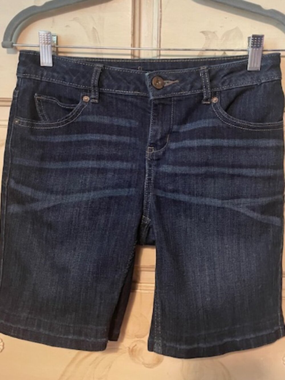 Simply Vera acid washed Jean Shorts- size 0